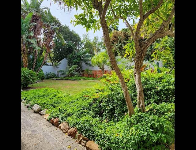 9 BEDROOM BED & BREAKFAST FOR SALE IN MILNERTON CENTRAL